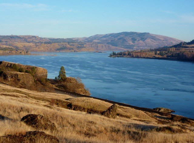 Columbia River vista.