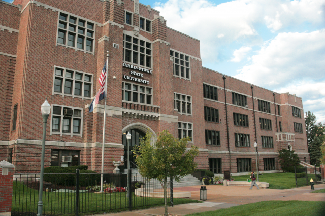 image of Harris Stowe State Univ admin bldg HBCU story