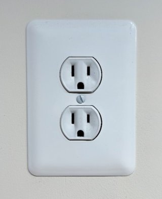 A 15-Amp Home Outlet